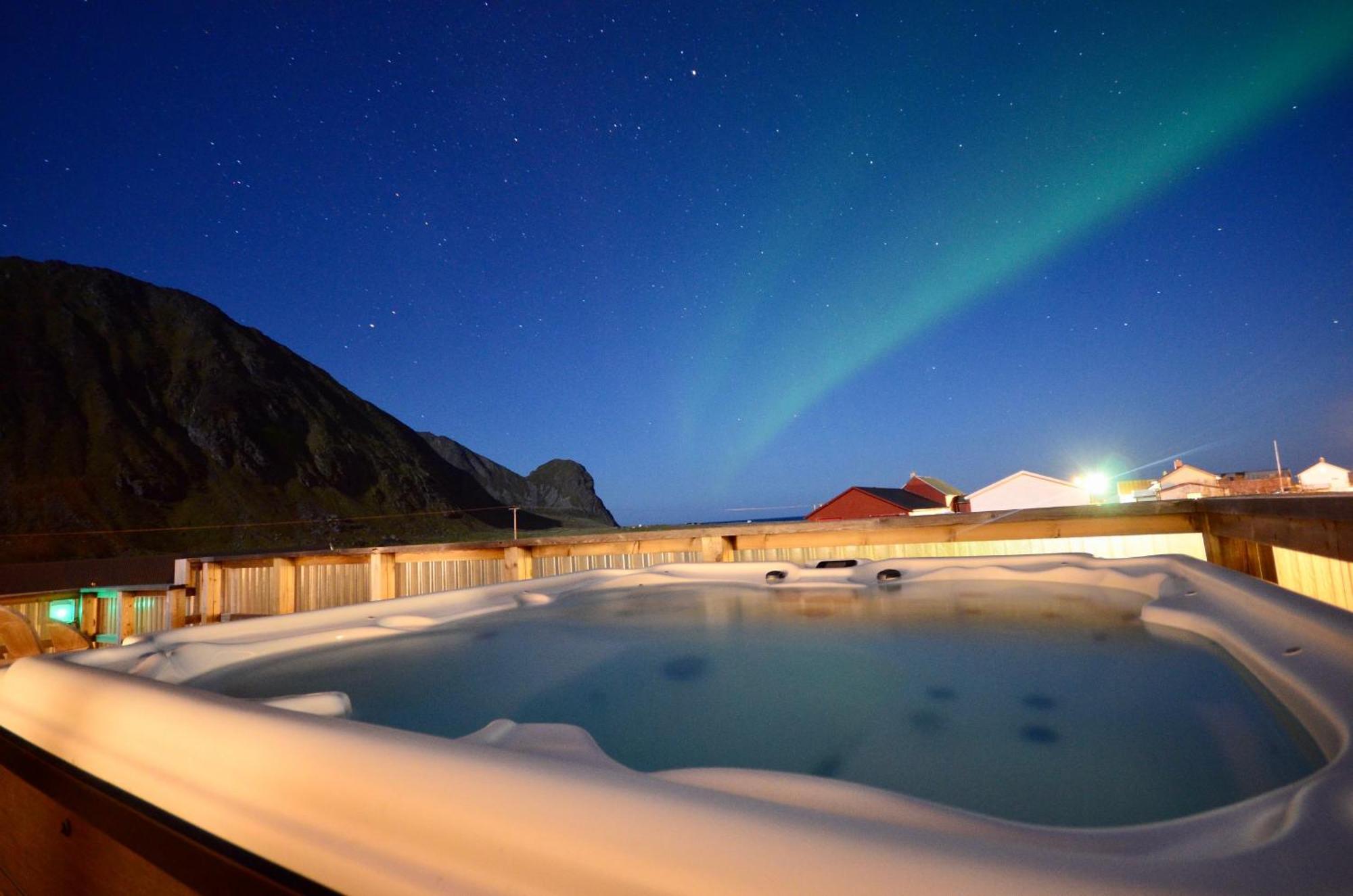 Unstad Arctic Resort Unnstad エクステリア 写真