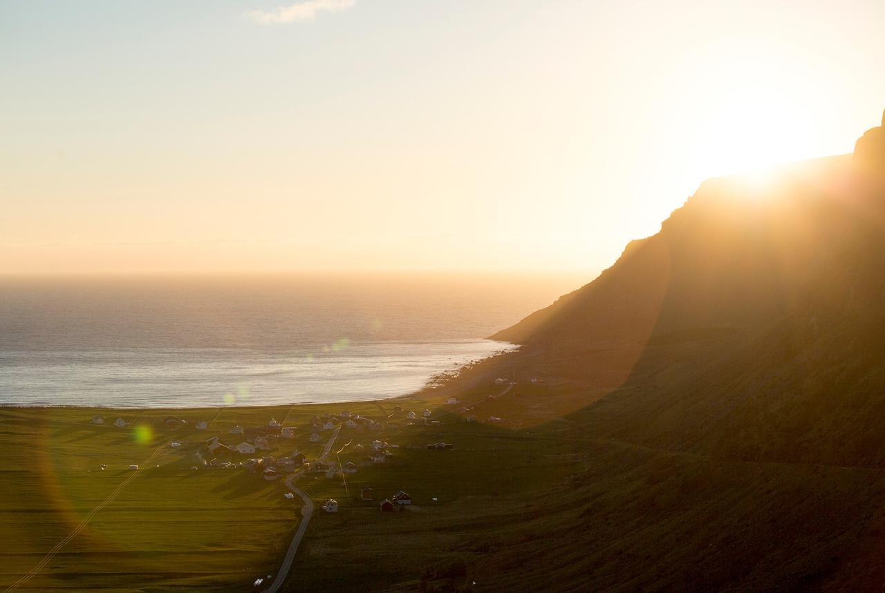 Unstad Arctic Resort Unnstad エクステリア 写真